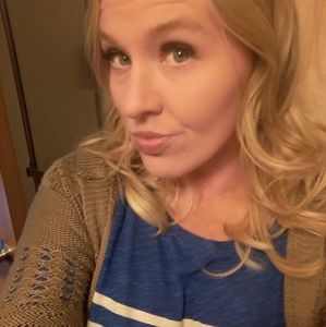 Meet your Posher, Denise